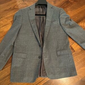 Men's Brooks Brothers Regent Grey Sport coat. Size 42R